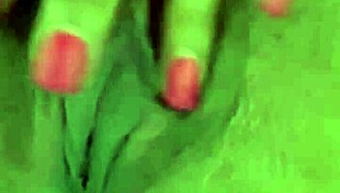 Fingering my juicy virgin chocolate pussy until i scream and cream