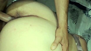 hijastra caliente y cachonda quiero que la follen