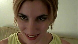 Sandi rose shows off her pantyhose & blowjob skills
