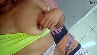 latina mom masturbates thinking of last fuck