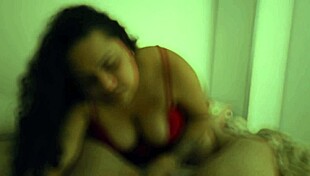 Minha cunhada senta gostoso até gozar dentro da sua buceta