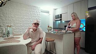cougar milf fucks delivery boy since she cannot pay