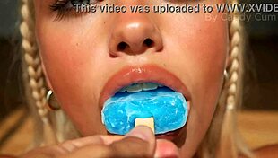A i popsicle pussy cute college coed