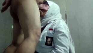 Cewek seksi indonesia menggairahkan