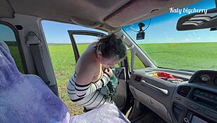 I Cant Believe Im Fucking This Curvy Hitchhiker In Forest