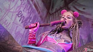 extreme solo dp session with tattooed goth girl