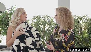 Sara Jay Shows Ebunnz All Her Dirty Tricks!