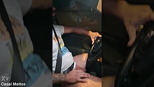 Casal safado na rua nicoly mostrando a buceta no shopping e lukas de pau de fora